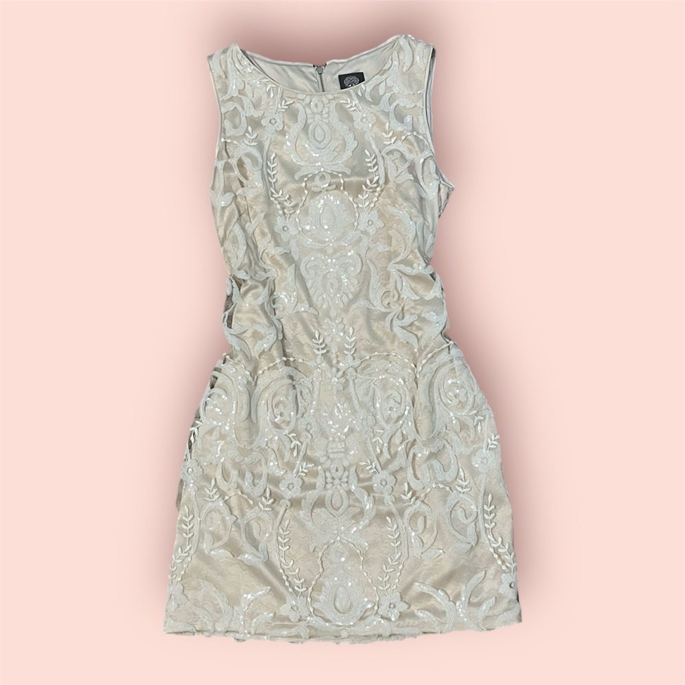 Vince Camuto Sz 10 Sequins Sheath ivory bridal dress